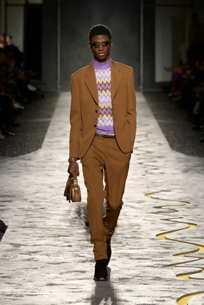Look 36